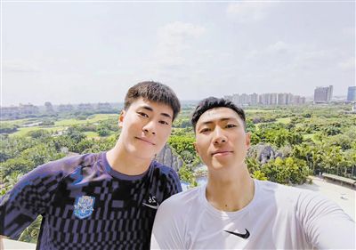 久久亚洲视频