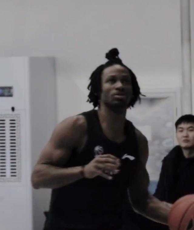 男男gay同性三级