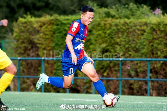 在线亚洲免费
